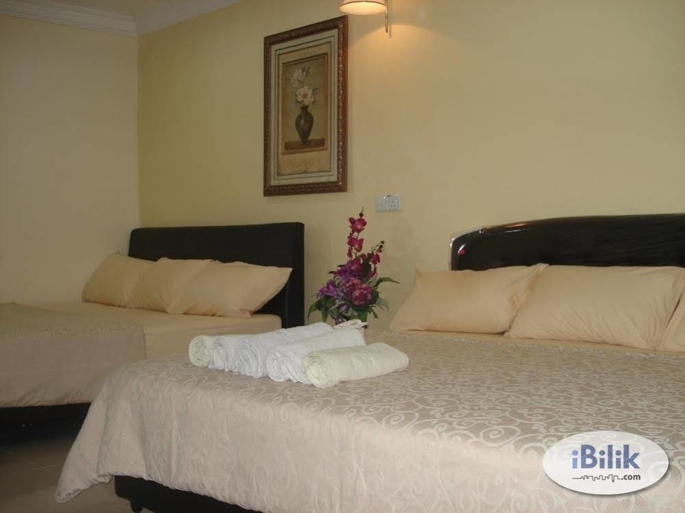 Casavilla Travellers Lodge Taiping Exteriör bild